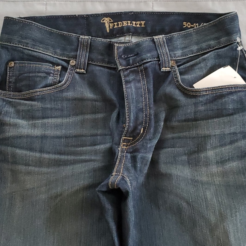 NWTS FIDELITY RELAX FIT DENIM JEANS. 30X34 - Picture 2 of 8